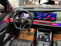 بي ام دبليو الفئة 7